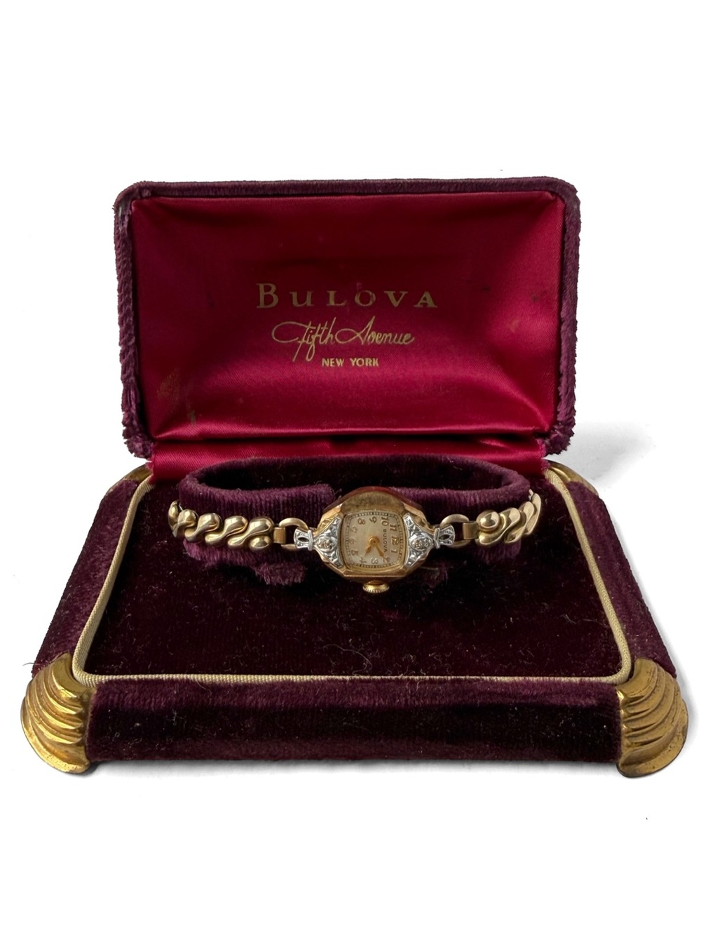 Vintage Bulova Ladies Watch 10k Gold Filled Case Expandable Band in Box AS IS